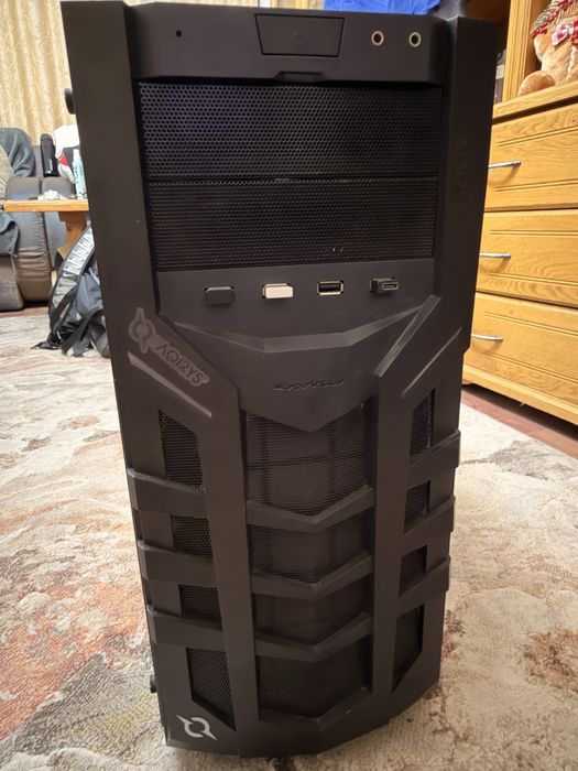 PC gaming: rtx 2060 super, amd ryzen 7 3700x 16gb ram 1T ssd