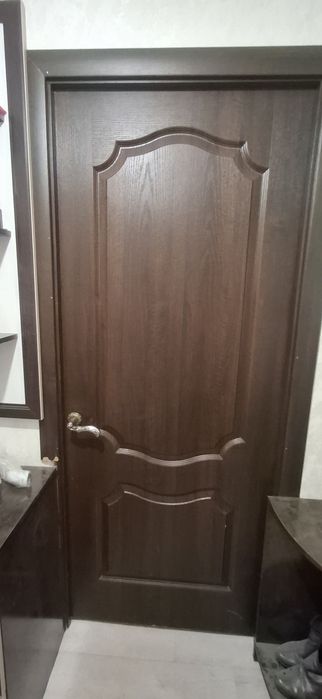 Продам двери межкомнатные