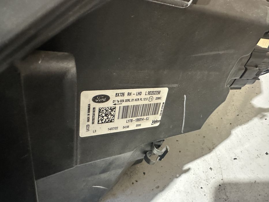 Far faruri stanga dreapta Ford Puma 2022 stanga 2024 2025 full led