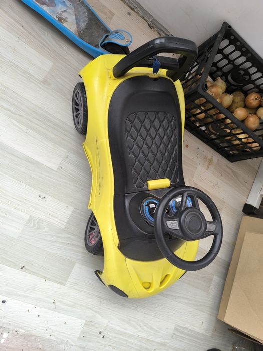 Велосипед,самокат,машина б у продам