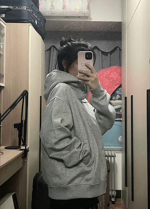 Серая кофта зипка хорошего качества