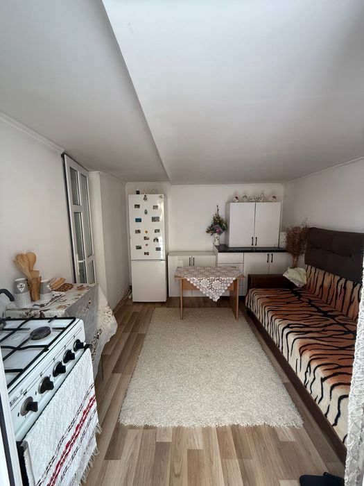 Casa de vanzare! Comuna Roma