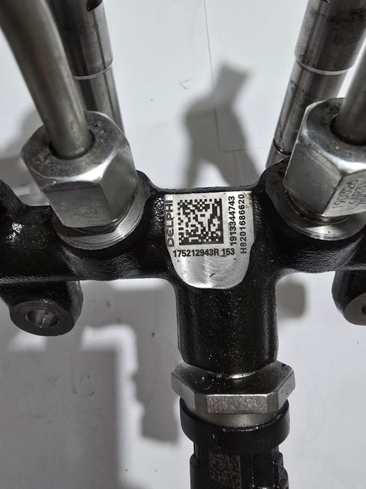 Rampa injectoare Dacia/Renault/Nissan 1.5/1.6 Dci , Mercedes 2.0 Cdi