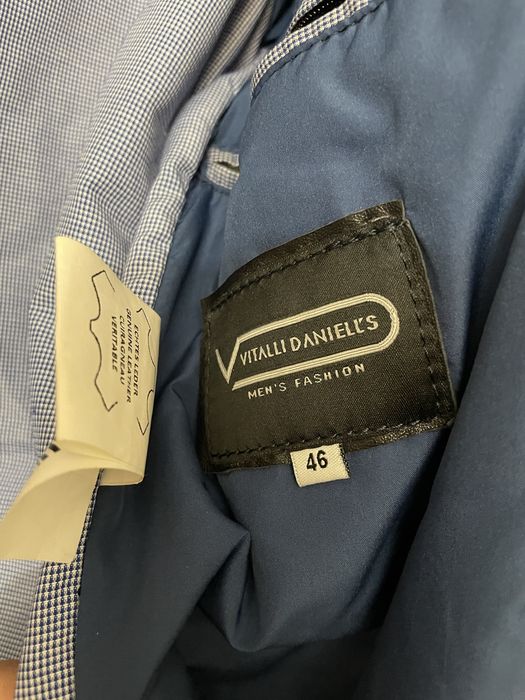 Кожанная куртка 46 р