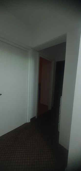 Vând apartment cu 3 camera