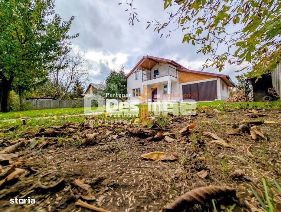 Casă individuală P+M 113 mp + garaj + beci 500 mp teren - Lunca Cetățu
