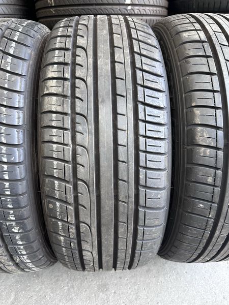 215/55/17 DUNLOP 4бр