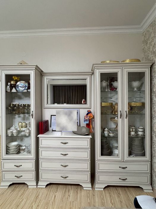 Продам гостиную в отличном состоянии, 4 предмета