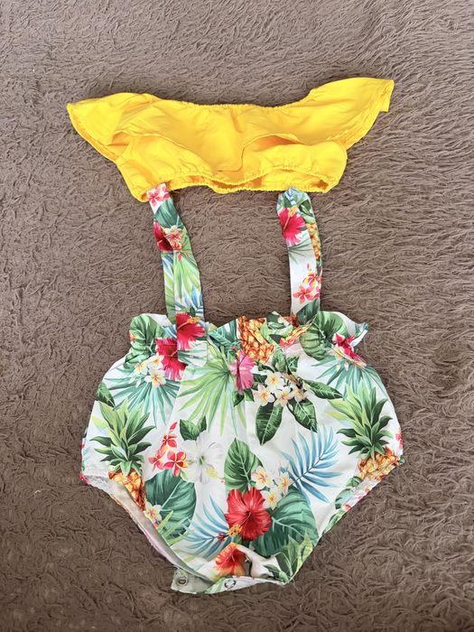 Продам купальник десткий.