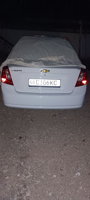 Moshina sotiladi 13000$ kelishamiz