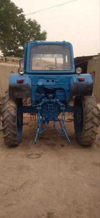 Belarus  MTZ 80 Traktor