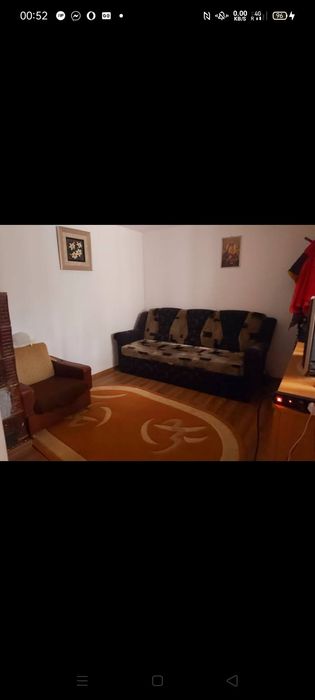 Închiriez sau vând casă plus teren