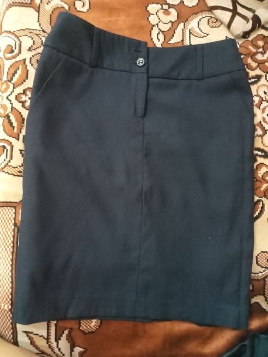 Продам школьную форму на девочку. Ангельхер