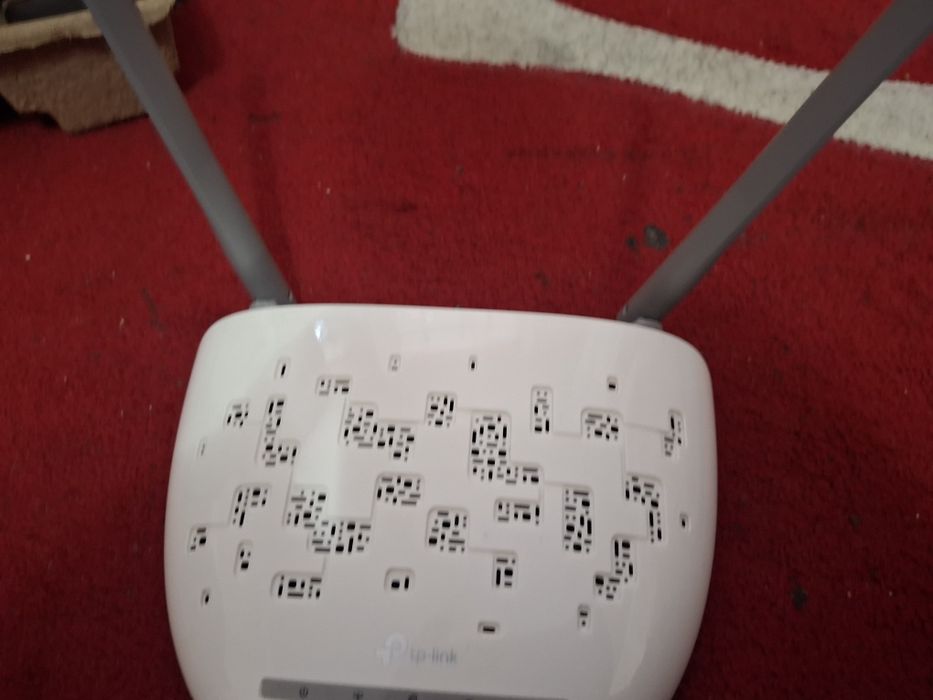 Интернет роутер, ADSL подключаеться