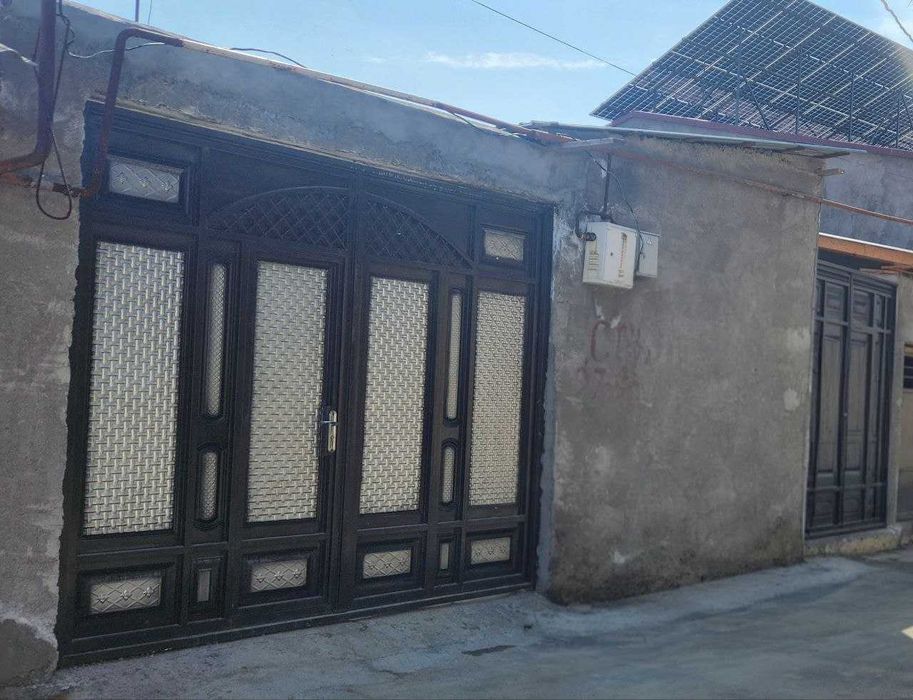 SROCHNA Yer narxida 4.5 sotix 5 xona xovli Sotiladi Katta qanida !