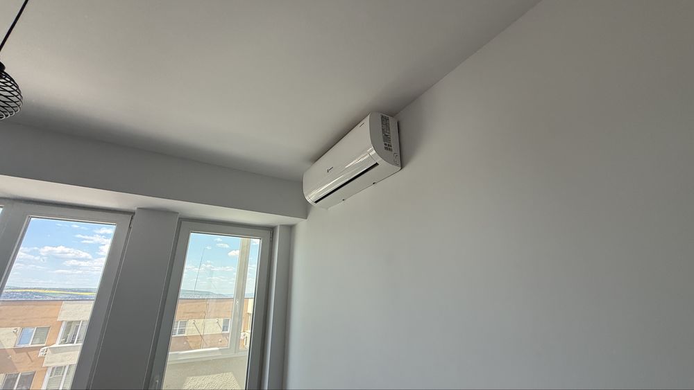 Vand apartament cu loc de parcare in interior, cartoer Fiald
