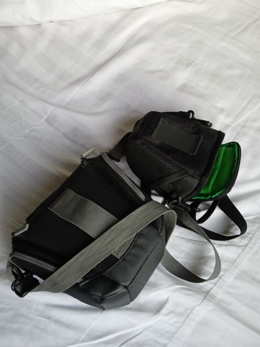 Сумка-чехол для фотопарата  и тд