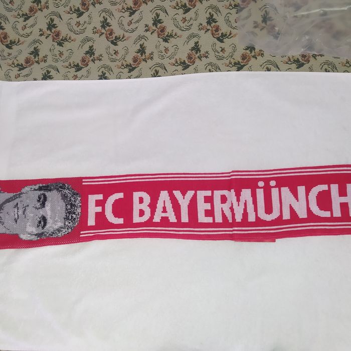 Нов шал Bayern M Philip Lahm