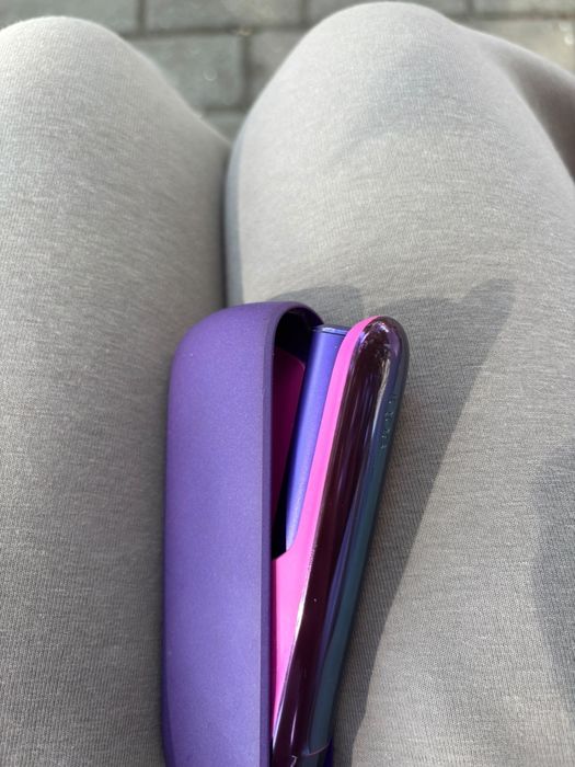 Aparat iQOS Iluma neon purple limited edition