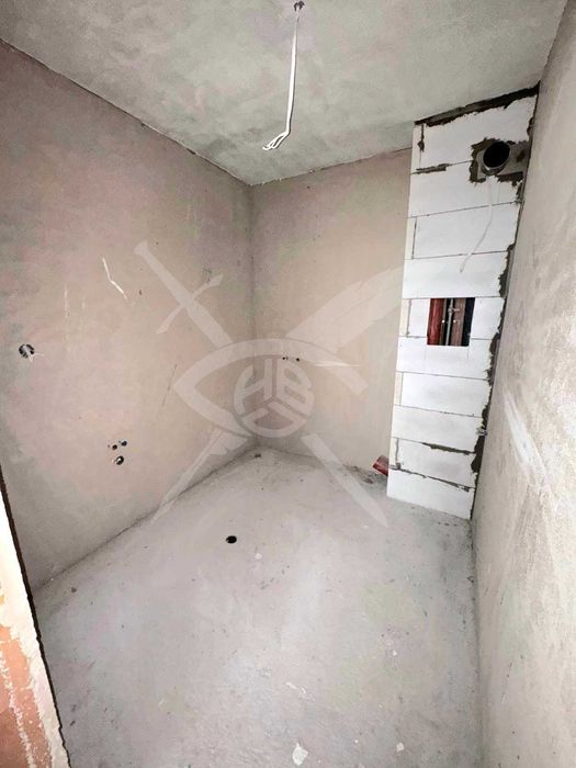 Продава се Тристаен апартамент в Бургас, Меден рудник - зона А - 103 кв.м за 510 €/кв.м - Снимка #5