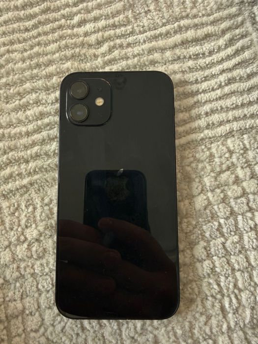 Айфон 12 оригинал ниче не менялось