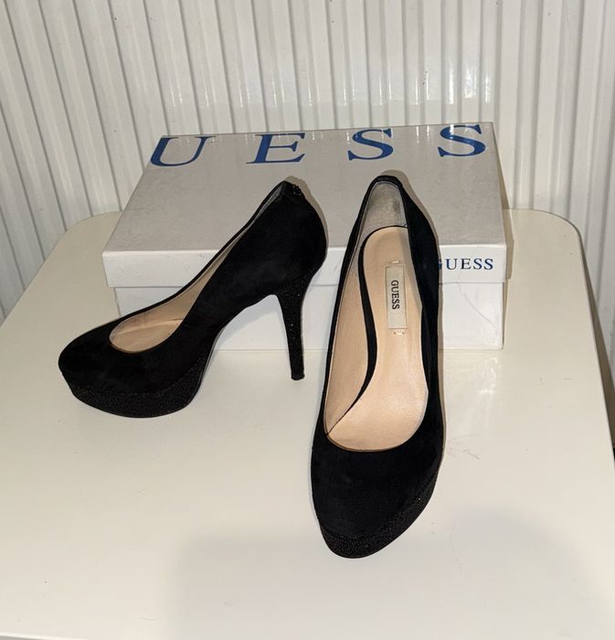 Pantofi Guess 36