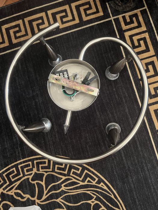 Vand lampa de tavan