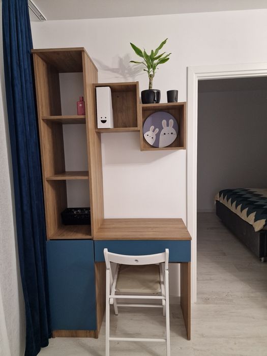 Apartament de închiriat.
