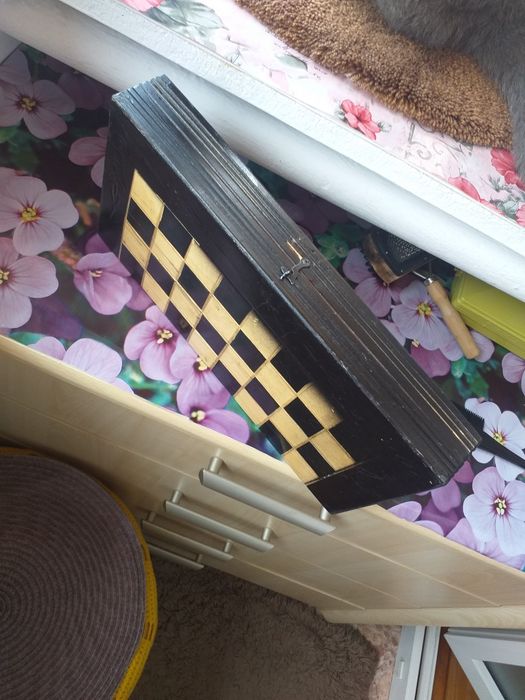 Cutie de sah table cu piese de table