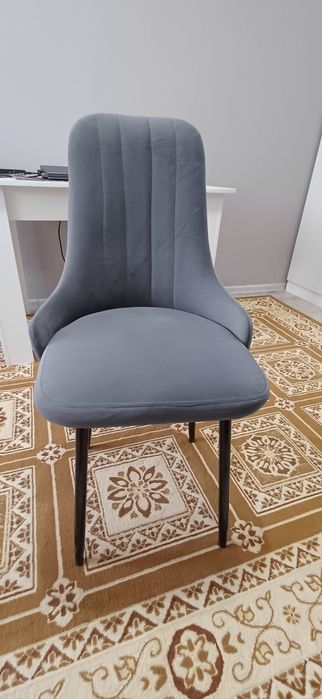 Продам стулья в отличном состоянии