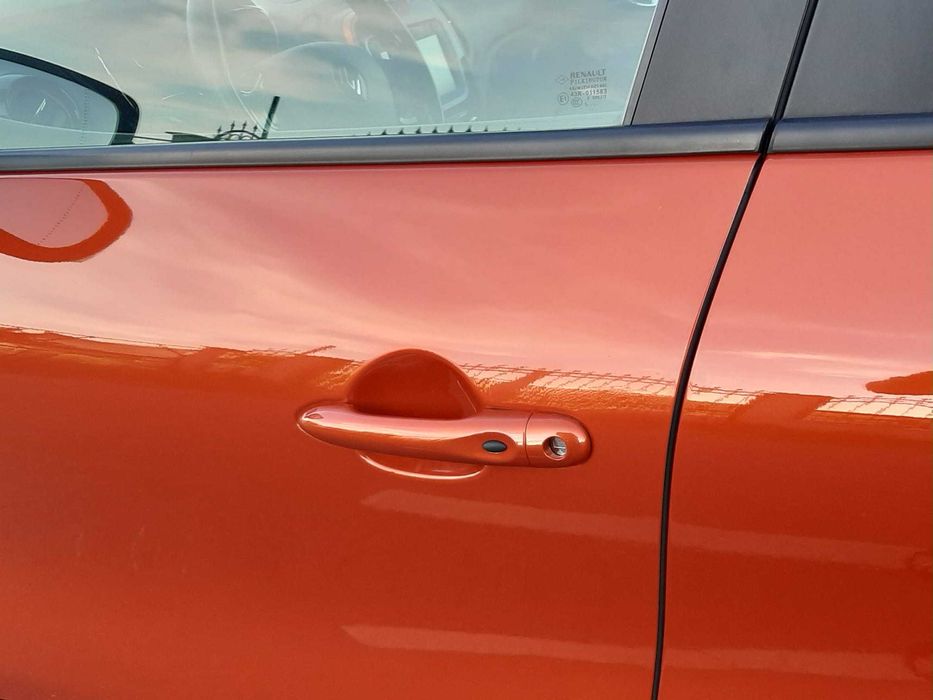 RENAULT  CAPTUR automat 1,2 benzina 2016