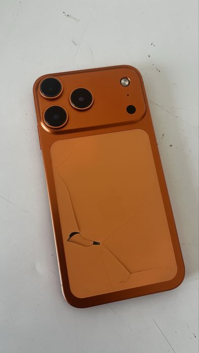 Айфон хр коррпус 17 про
