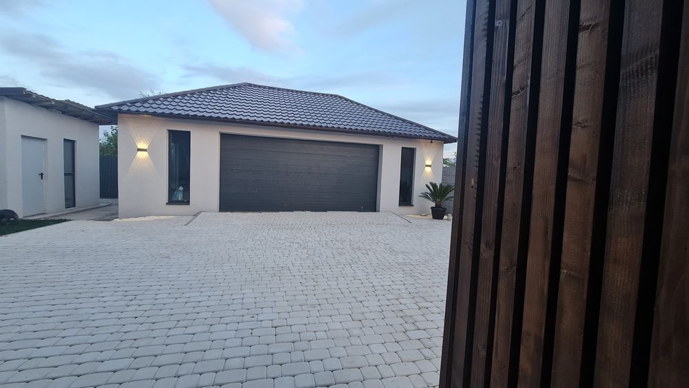 Tamplarie pvc cu geam termopan/tripan