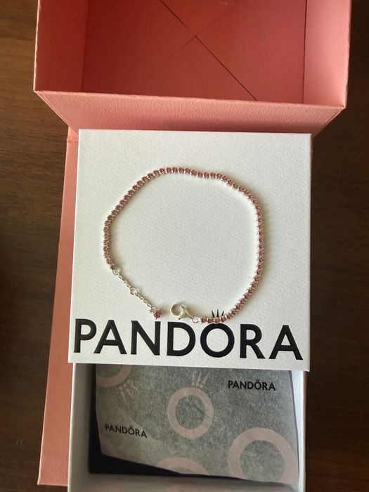 Pandora браслет женский