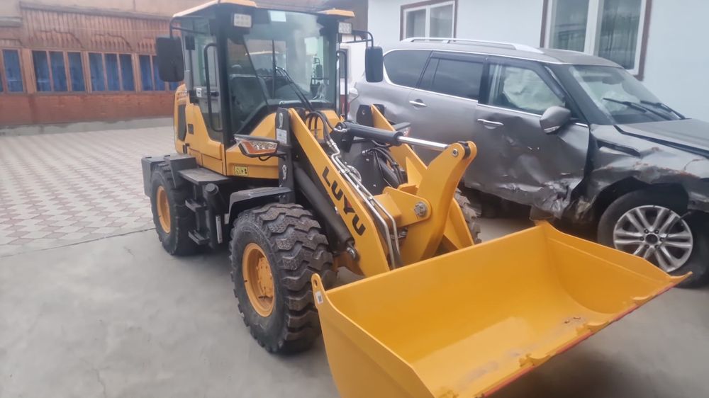 Погрузчик LUYU 930