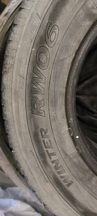 Шины зимние б.у. 215/75/16