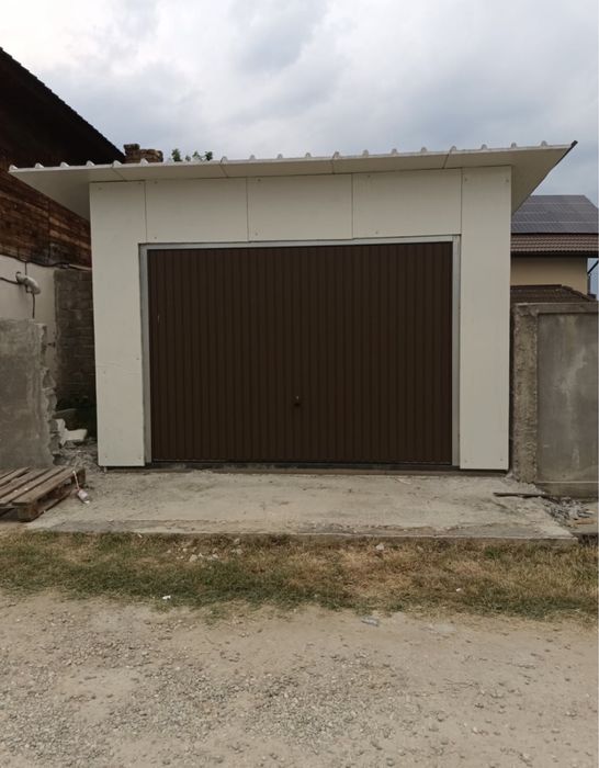 Vând garaj auto 5/4