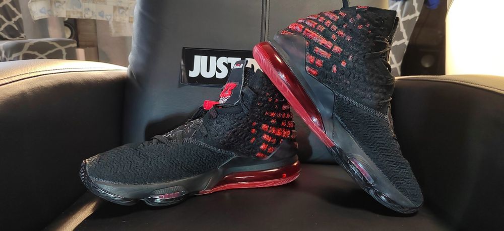 Nike Lebron 17,номер 44,5