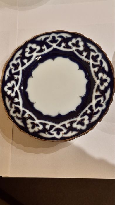 Большой набор посуды «Пахтагуль», в отличном состоянии