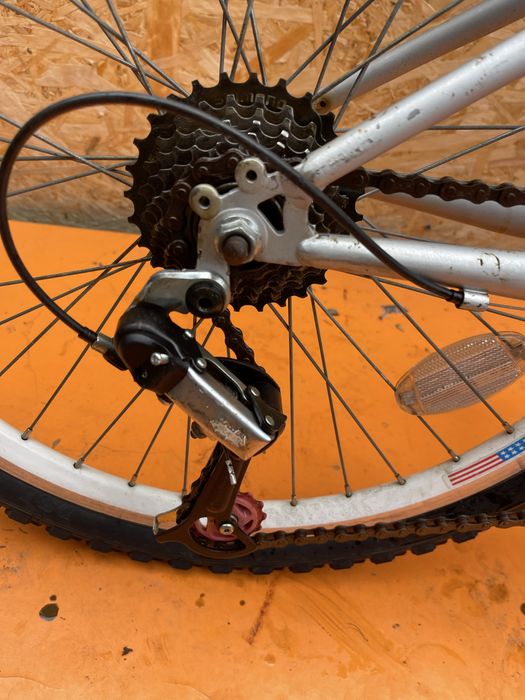 Bicicleta cadru dama La Fontaine roti 24”