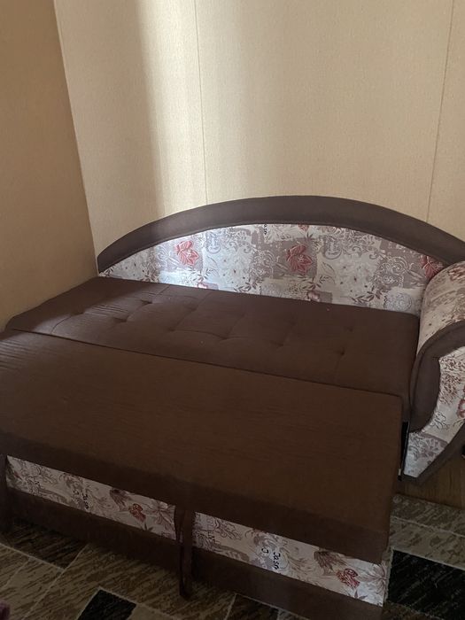 Продам диван в отличном состоянии