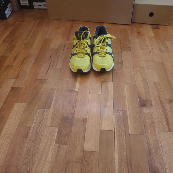 De vânzare Adidași Noi NIKE