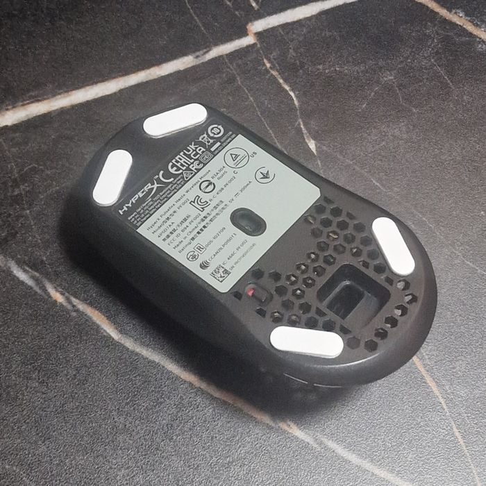 Мышь HyperX PulseFire Haste Wireless черный