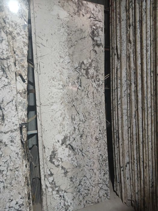 Alaska White granit /Usta xizmati bor / Сляпы