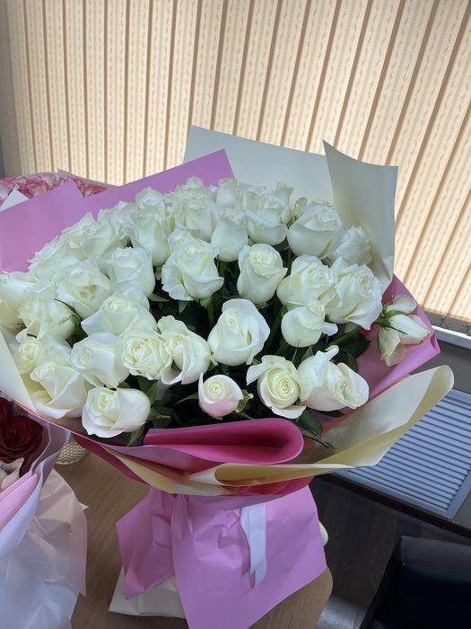 Все цветы свежие