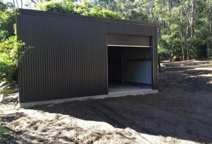 Construim case modulare, garaje auto și containere de tip birou din st