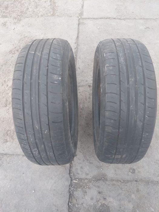 Продам два балона 215/60/17