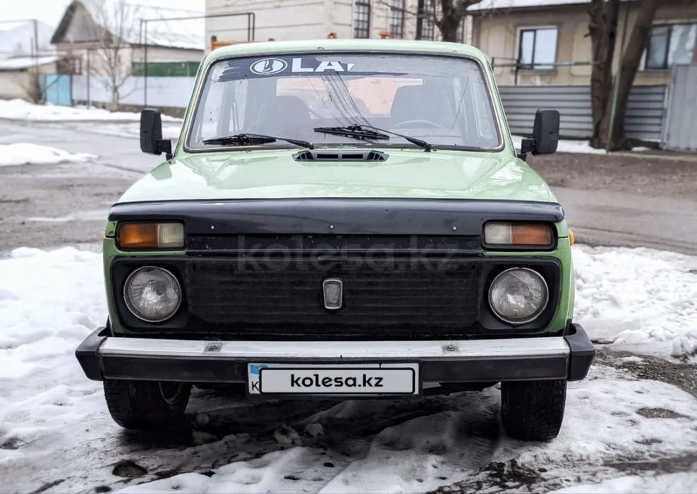 Ваз 2121 нива советски танк