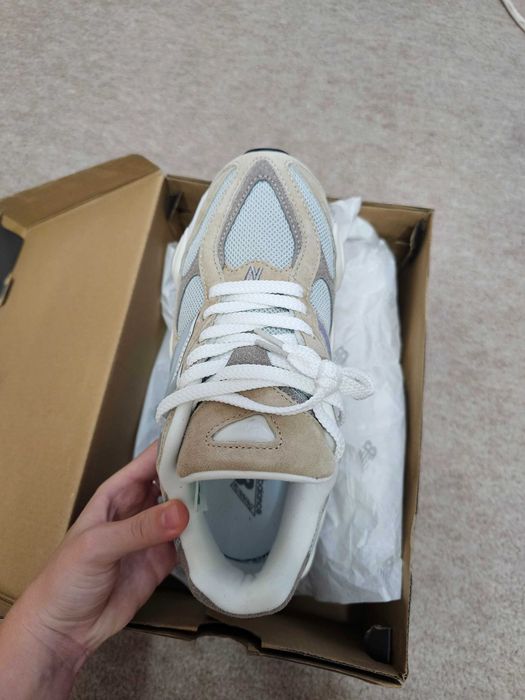 New balance 9060