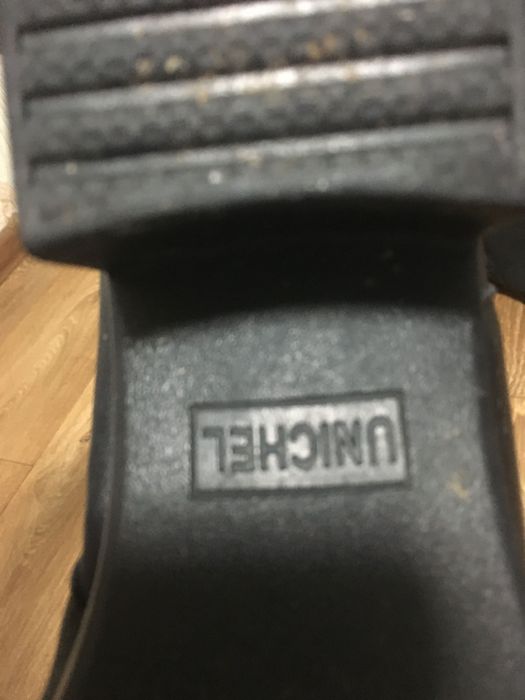 Продам женские сапоги